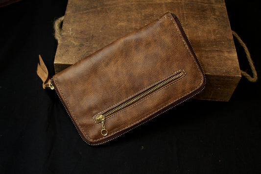 Aurelia Women’s Leather Wallet, top view