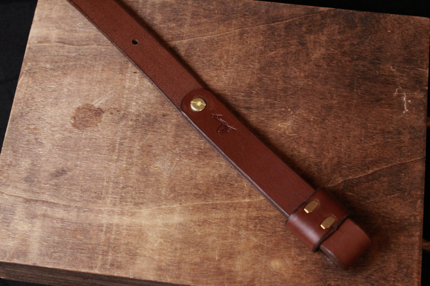 Brown Braided Leather Gun Sling, Brown Braided Leather gun strap, top view, bottom - braided leather rifle sling - braided leather rifle strap for hunting