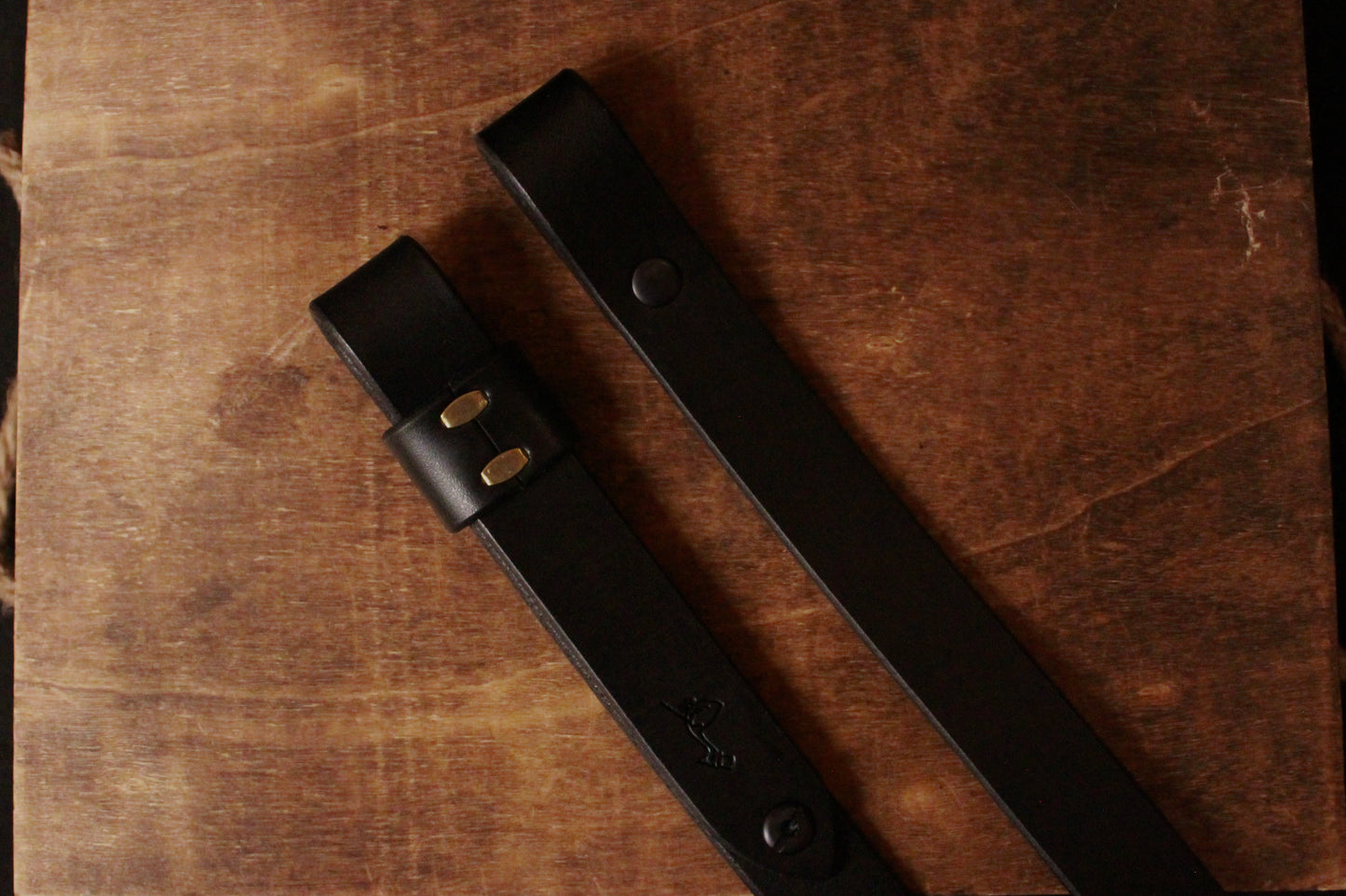 Black Classic Rifle Sling - Classic rifle strap - classic gun sling - classic gun strap - handcrafted, for hunting, end