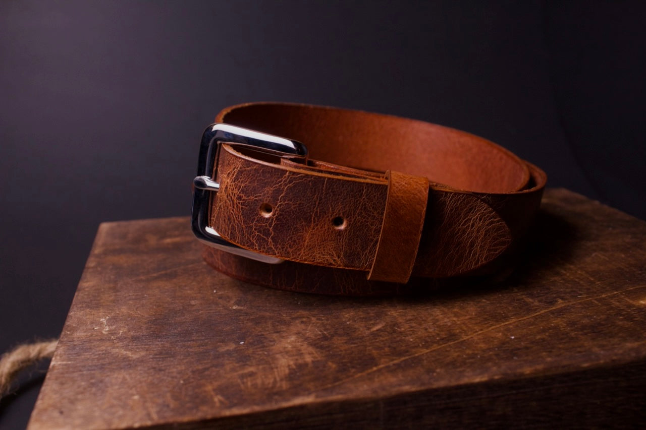 Lady May Women's Leather Belt, brown, front view buckled