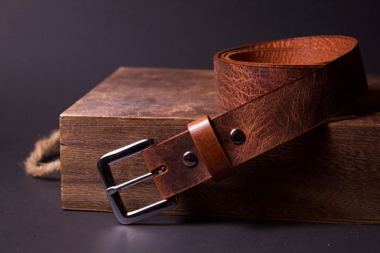 Lady May women's leather belt, brown, front view