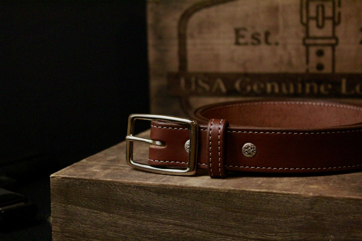 The Presidential mens leather belt , silver, front right view rolled